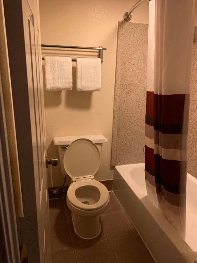 Red Roof Inn Atlanta - Six Flags Lodge West Kültér fotó